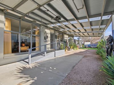 13 Weir Street, Sale