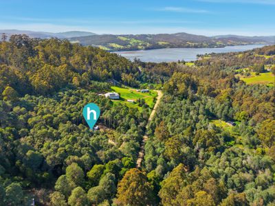 2 Lloyds Road, Franklin