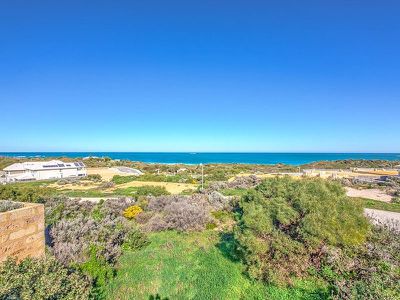 8 Knoll Rise, Yanchep