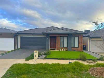 18 Petros St, Fraser Rise