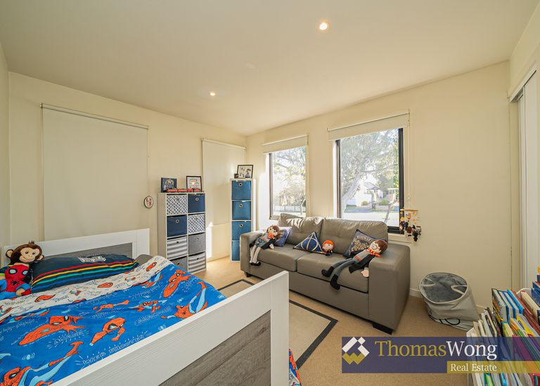 21D Browns Road, Clayton