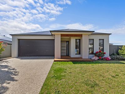 29 Swan Lake Drive, Sale