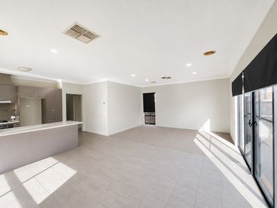 7 Dylan Street, Tarneit