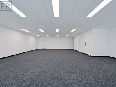 2 / 11 Freight Road, Kenwick