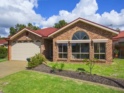 106 Stanthorpe Drive, Kanahooka