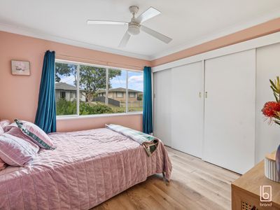 24 Nicholson Crescent, Toukley
