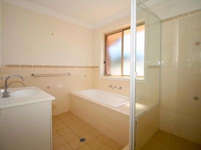 11 / 130 Howick Street, Bathurst