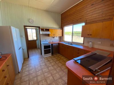 327 East Nanango Grindstone Road, Glan Devon