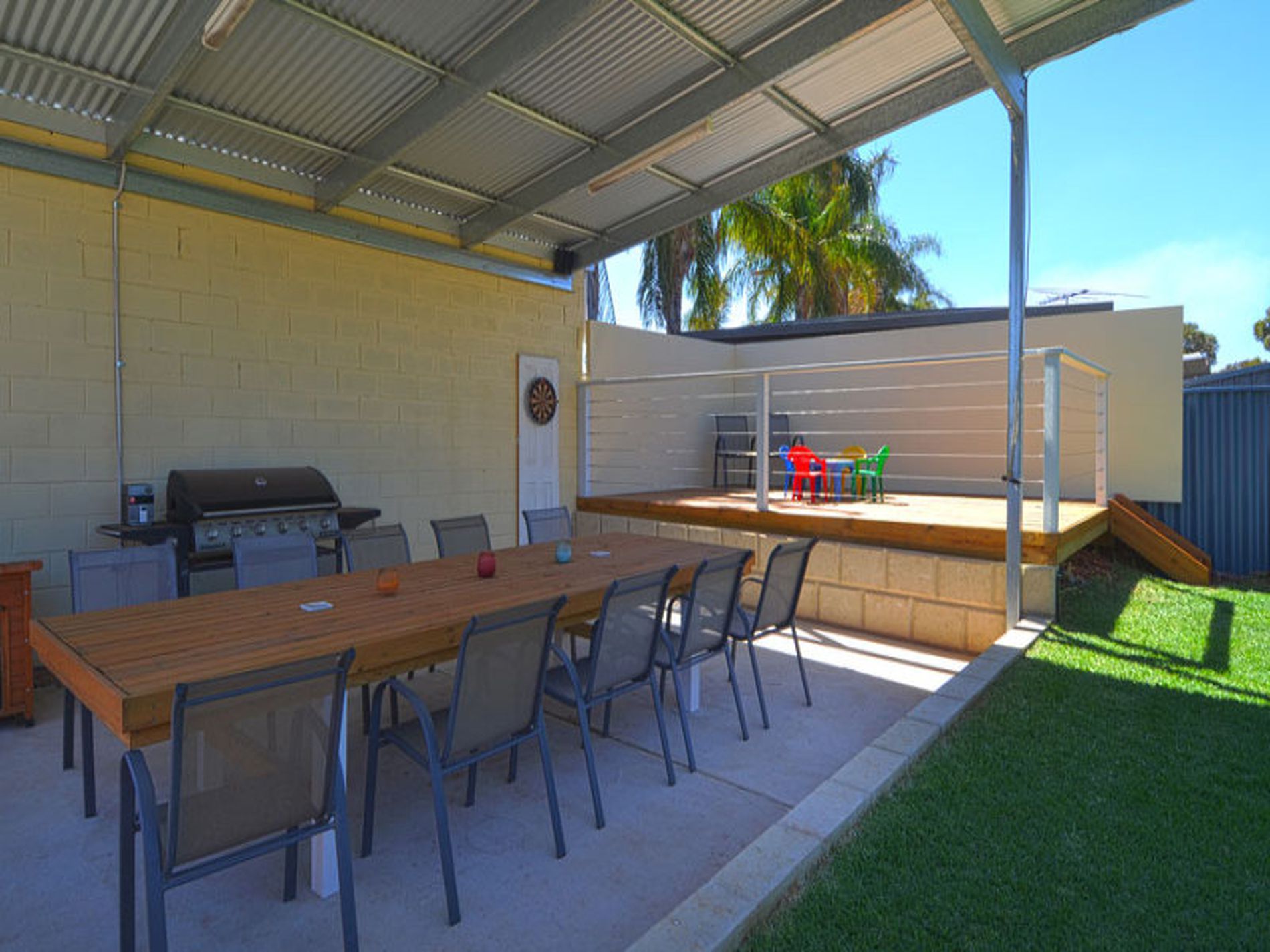 4 St John Grove, Hannans