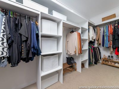 23 Headlands Esplanade, Innes Park