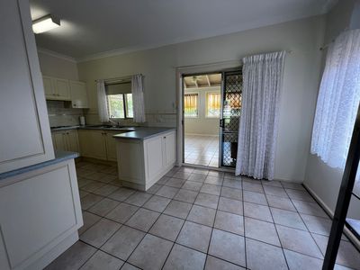 54 Banksia Crescent, Dubbo