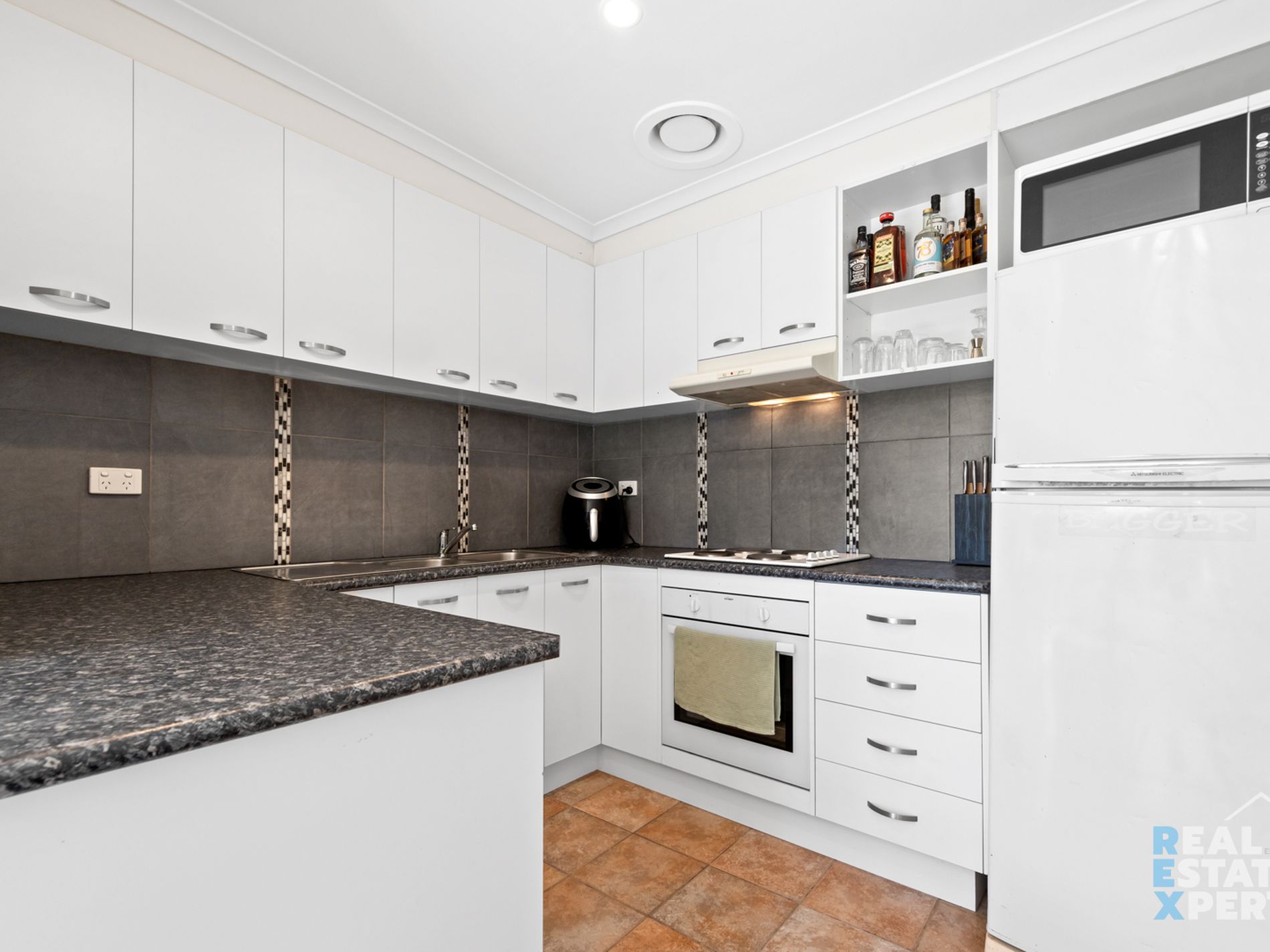 12 / 62-64 Hamilton Road, Bayswater North