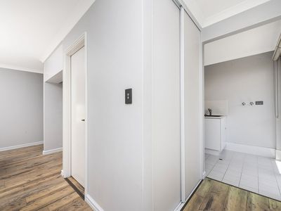 180 Lagoon Drive, Yanchep