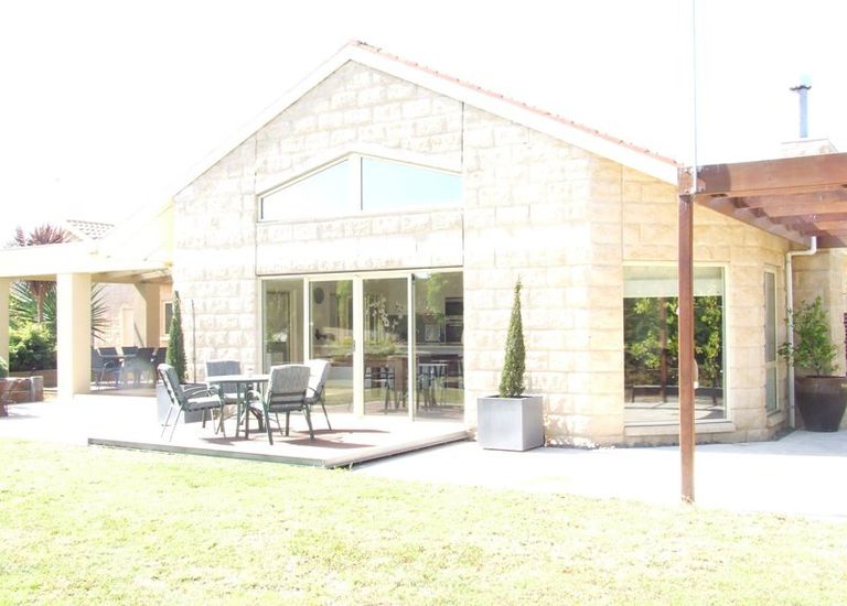 64 Kerrs Road, Portland