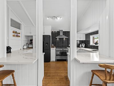 319 South Pine Road, Enoggera