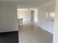 2 Thames Drive, Regents Park