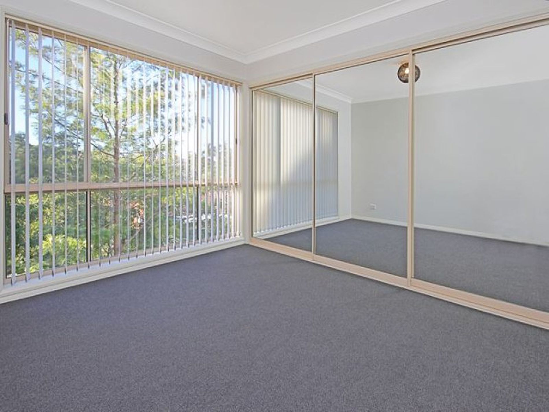 12 Treetops Crescent, Mollymook