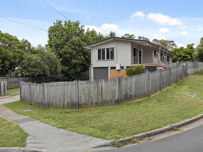 54 Falkirk Street, Stafford Heights