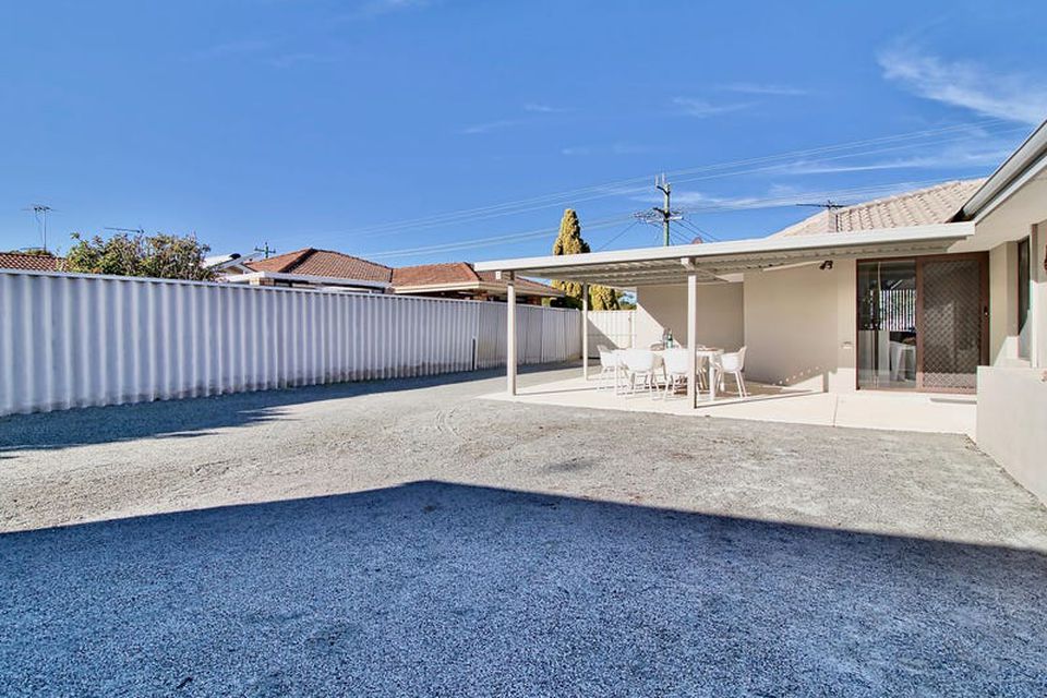 35 Kurrajong Road , Safety Bay
