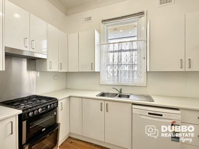 37 Stonehaven Avenue, Dubbo