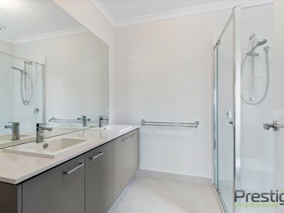 39 Medallion Boulevard, Tarneit