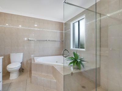 19 Summerland Ky, Broadbeach Waters