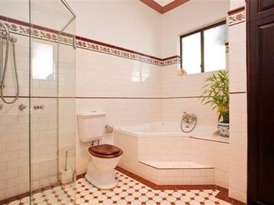 18 Lansdowne  Street, Bardwell Valley