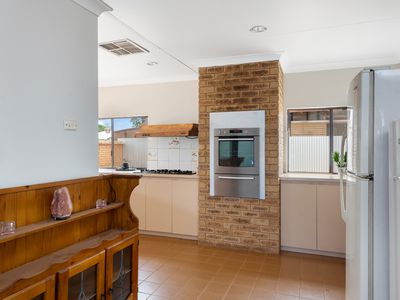 234A Piccadilly Street, Piccadilly