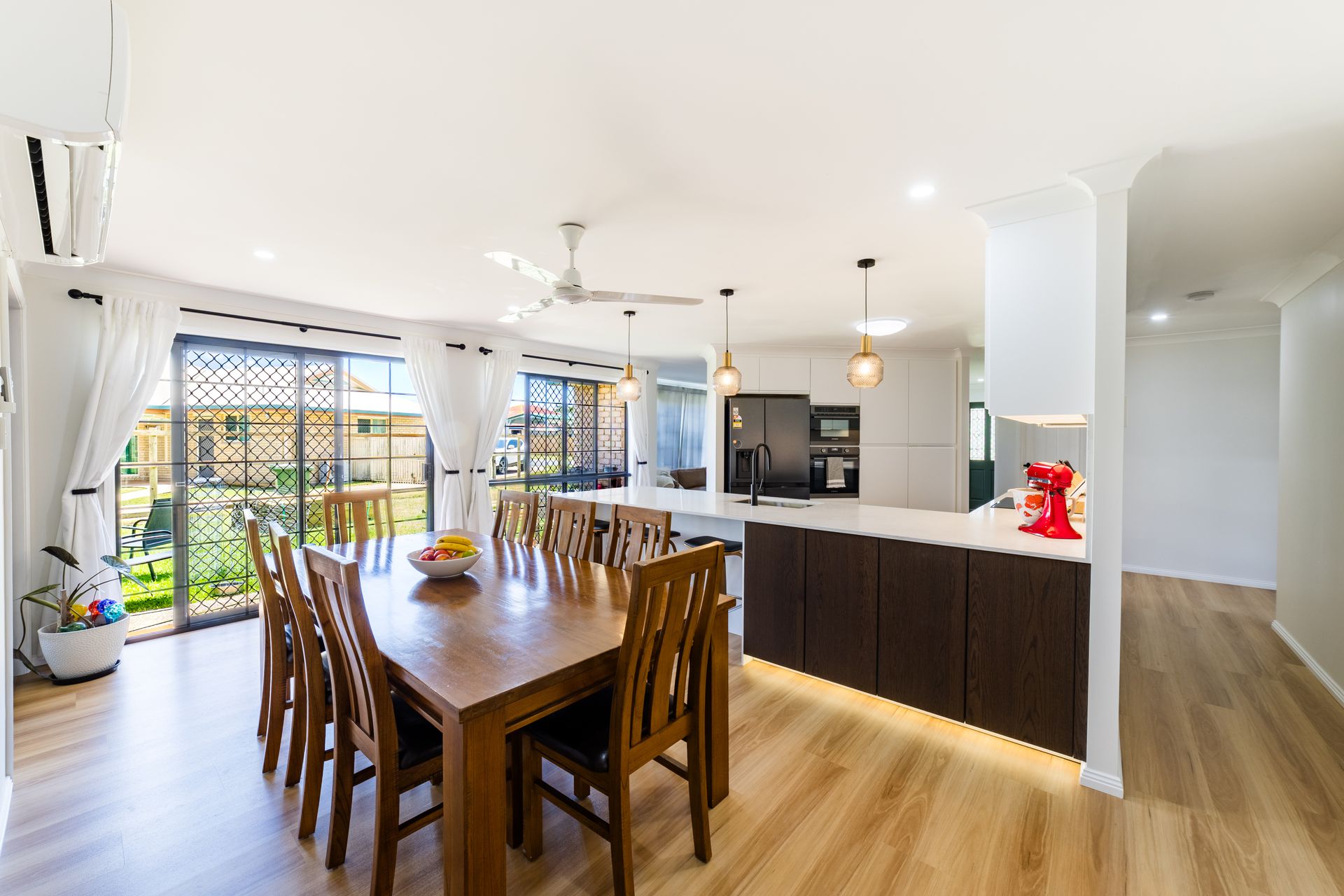 32 Vassallo Drive, Glenella