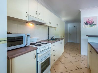 10 / 32 Little Street, Manunda