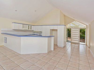 14 Glenfields Boulevard, Mountain Creek