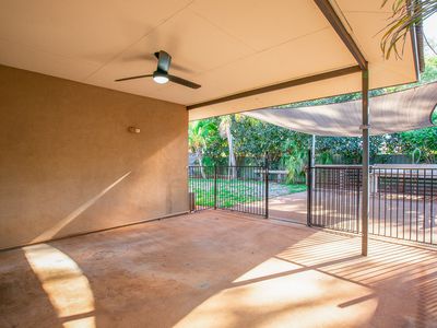 25 Huxtable Crescent, South Hedland