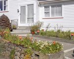 33A Saint Edmund Crescent, Tawa