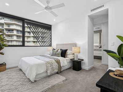 701 / 16 Musgrave Street, Coolangatta
