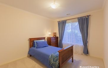 8 Tranquillity Place, Beaconsfield