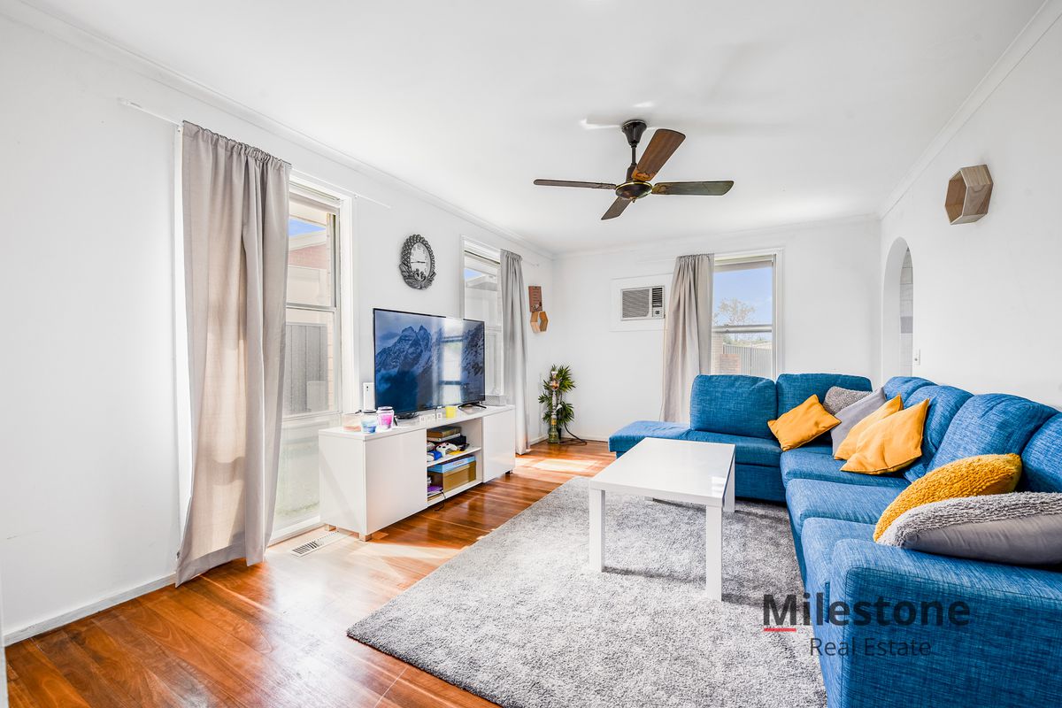 120 Pound Road, Hampton Park