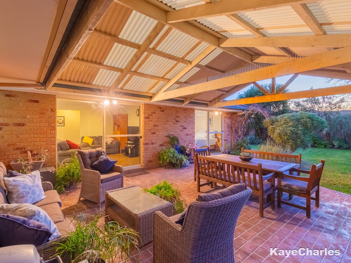 18 Retreat Circuit, Beaconsfield