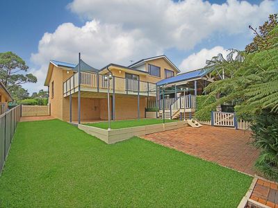 6 Bonnie Troon Close, Dolphin Point
