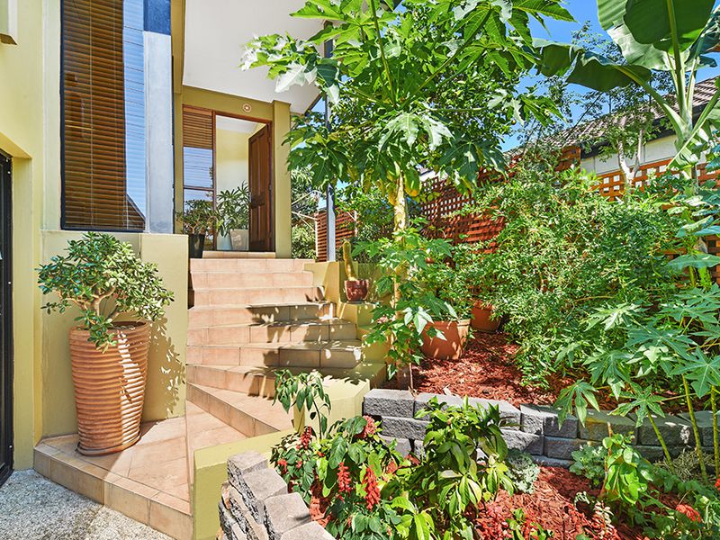 2 / 20 Harley Street, Labrador