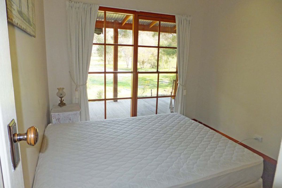 2460 Echuca-Mooroopna Road, St Germains