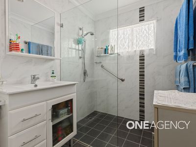 6 Page Avenue, North Nowra