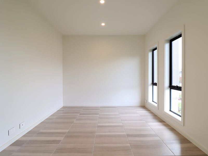 29 Ravenswood Street, Gledswood Hills