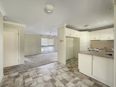 17 Poilus Parade, Tanilba Bay