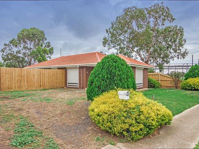 37 Nightingale Drive, Werribee