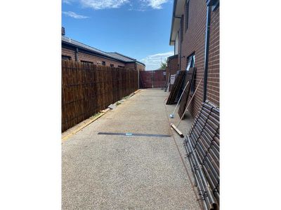 27 Mulholland Drive, Tarneit