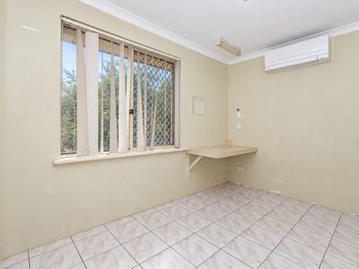 2 / 33 Lawson Street, Bentley