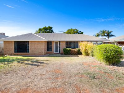 35 Hefron Circle, Somerville