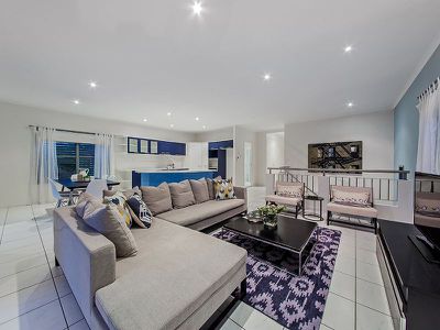 52 Moreton Av, Wynnum