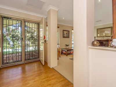 31 Oak Way , Baldivis