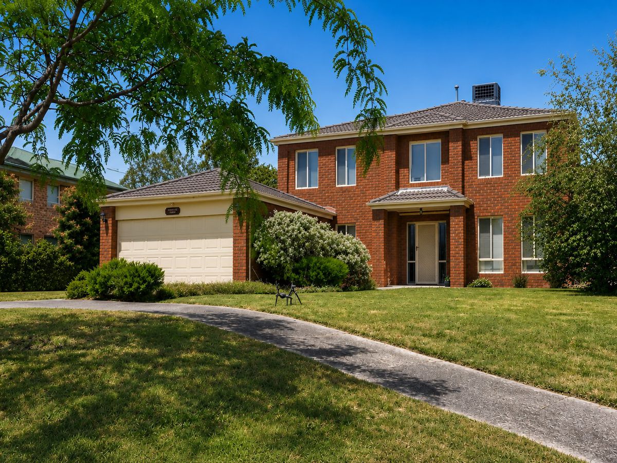 16 Highton Court, Beaconsfield
